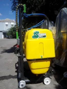 Опрыскиватель навесной COBRA 1000 (BADILLI)